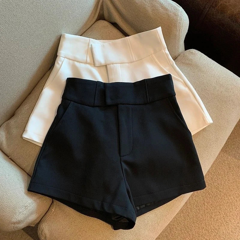 Chic Wide Leg Shorts - Sexy & Elegant