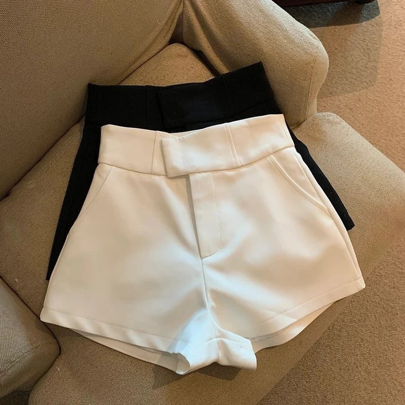 Chic Wide Leg Shorts - Sexy & Elegant