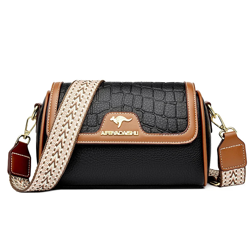 Nini Leather Crossbody Bag